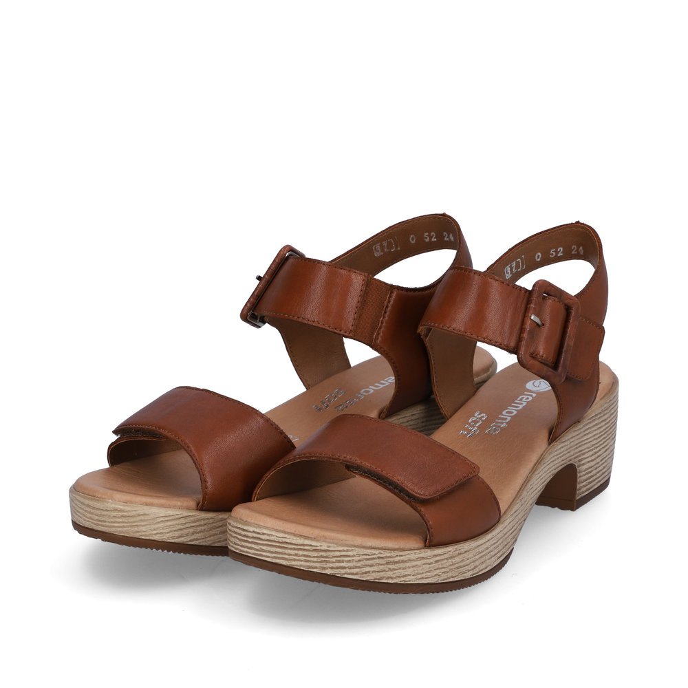 Chocolate brown remonte women´s strap sandals D0N52-24 with hook and loop fastener. Shoes laterally.