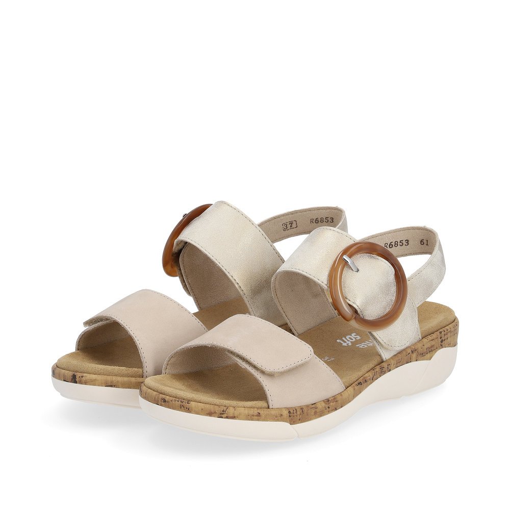 Clay beige remonte women´s strap sandals R6853-61 with a hook and loop fastener. Shoes laterally.