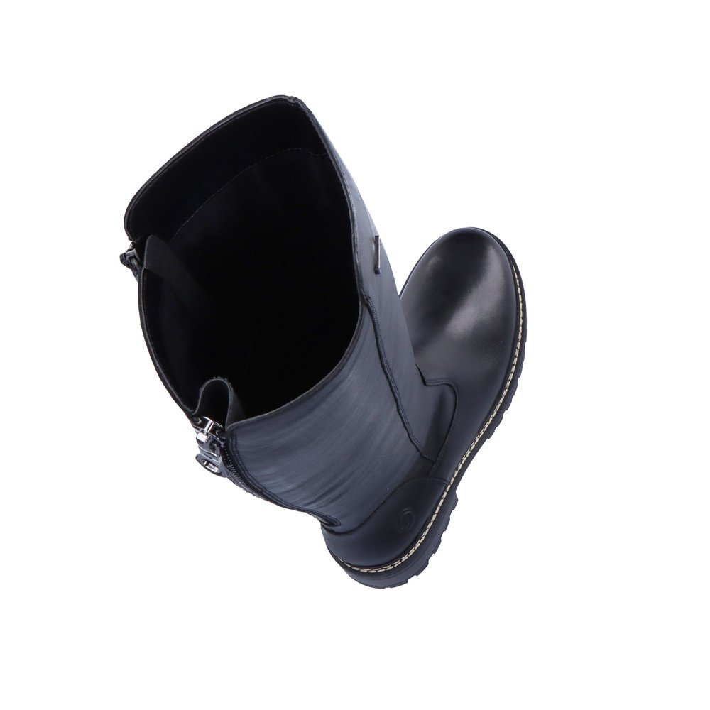 Night black remonte women´s high boots D0B72-01 with remonteTEX technology. Shoe from the top, lying.