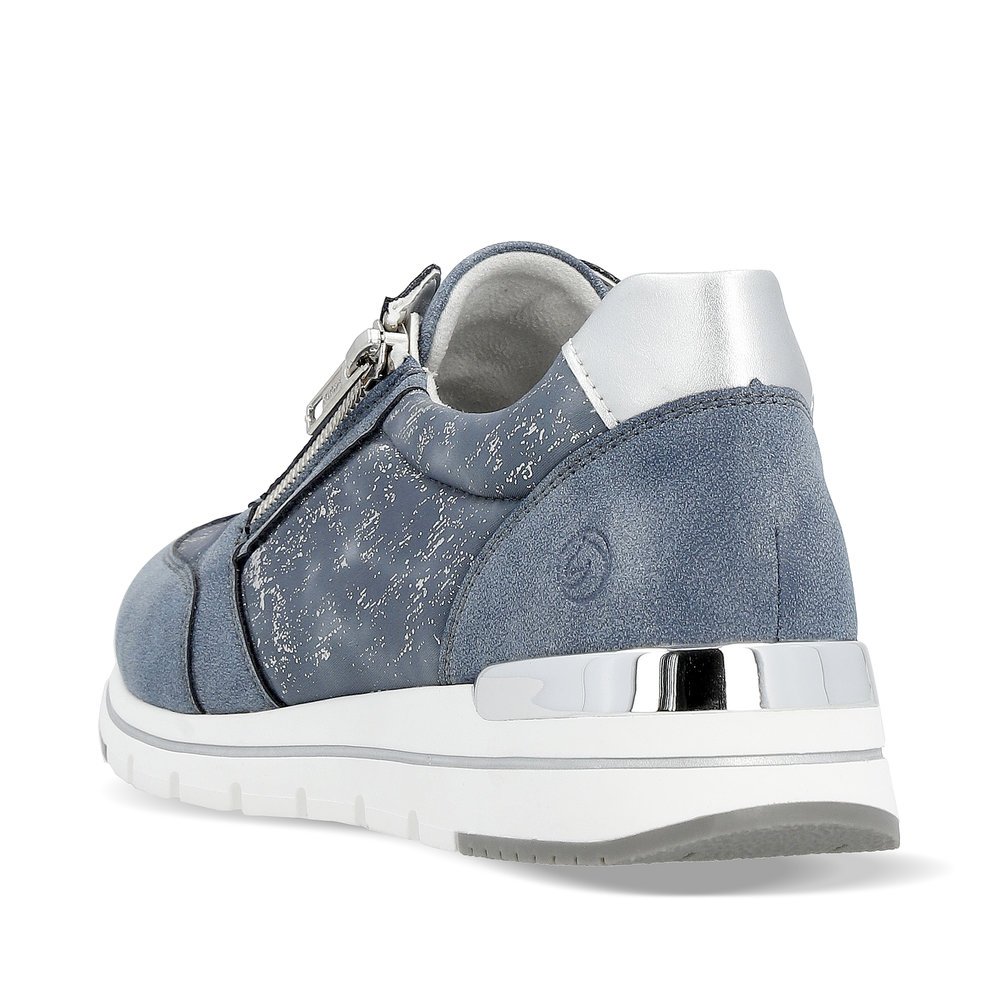 Blue remonte women´s sneakers R6700-13 with zipper and washed-out pattern. Shoe from the back.