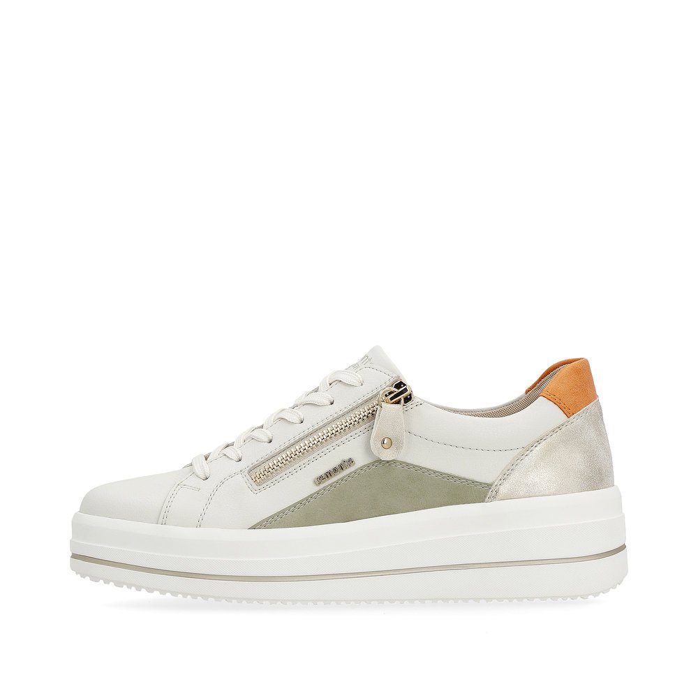 White remonte women´s sneakers D1C01-82 with a zipper and comfort width G. Outside of the shoe.