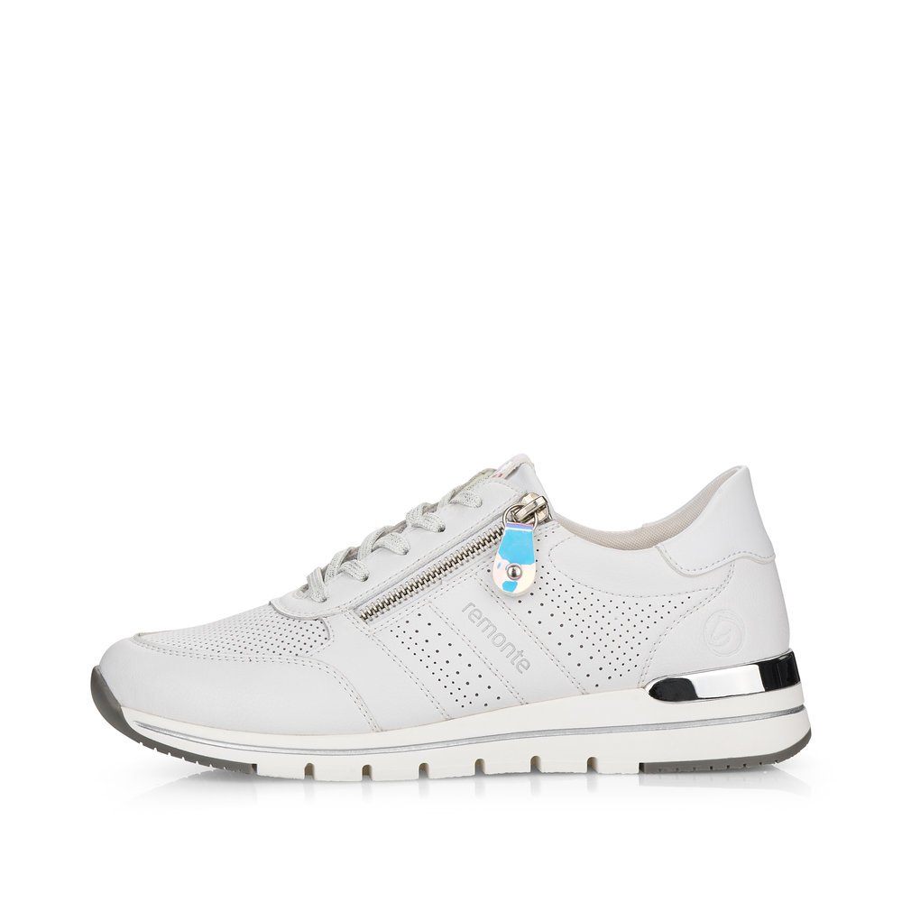 Pure white remonte women´s sneakers R6705-80 with zipper and comfort width G. Outside of the shoe.