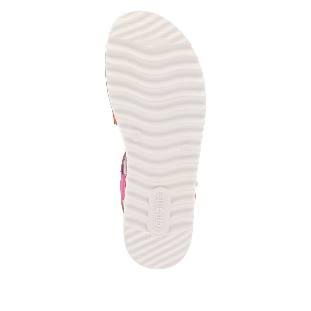 Pink vegan remonte women´s strap sandals D0Q55-31 with a hook and loop fastener. Outsole of the shoe.