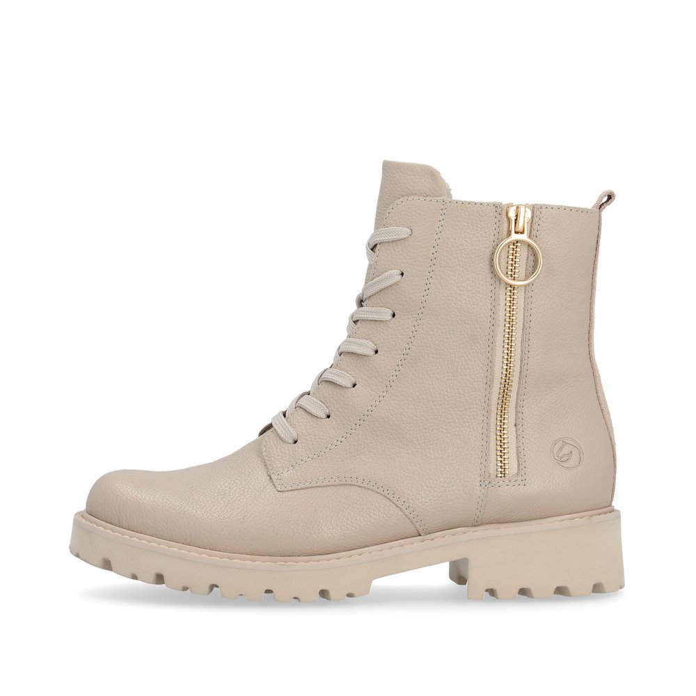 Weißbeige remonte Damen Schnürstiefel D8671-60 mit markanten Ösen. Schuh Außenseite.