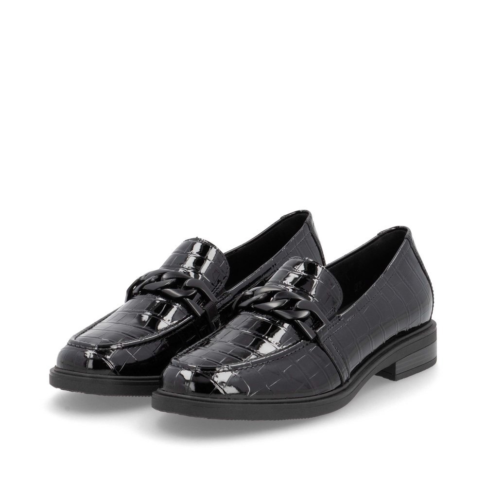 Black remonte women´s loafers D1U00-00 with a chain element as well as elastic band. Shoes laterally.