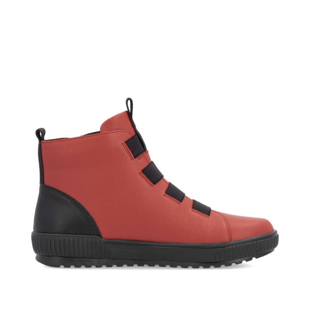 Red remonte women´s ankle boots D0779-33 with remonteTEX membrane as well as zipper. Shoe inside.