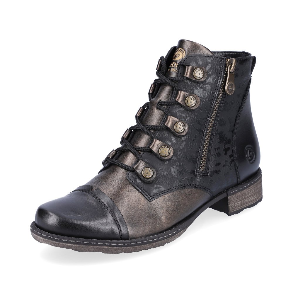 Bottines remonte noires femme D4391-02 avec oeillets d'aspect vintage. Chaussure inclinée sur le côté.