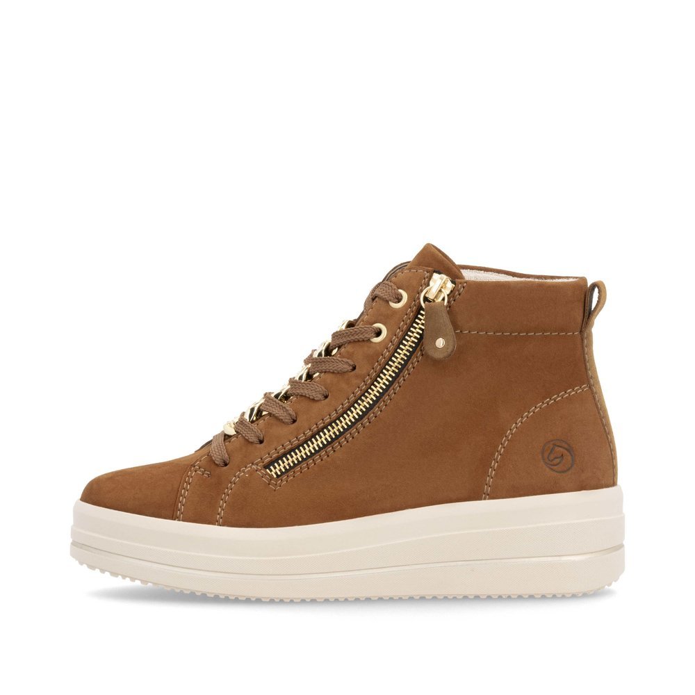 Brown remonte women´s sneakers D1C70-22 with a chain element as well as a zipper. Outside of the shoe.