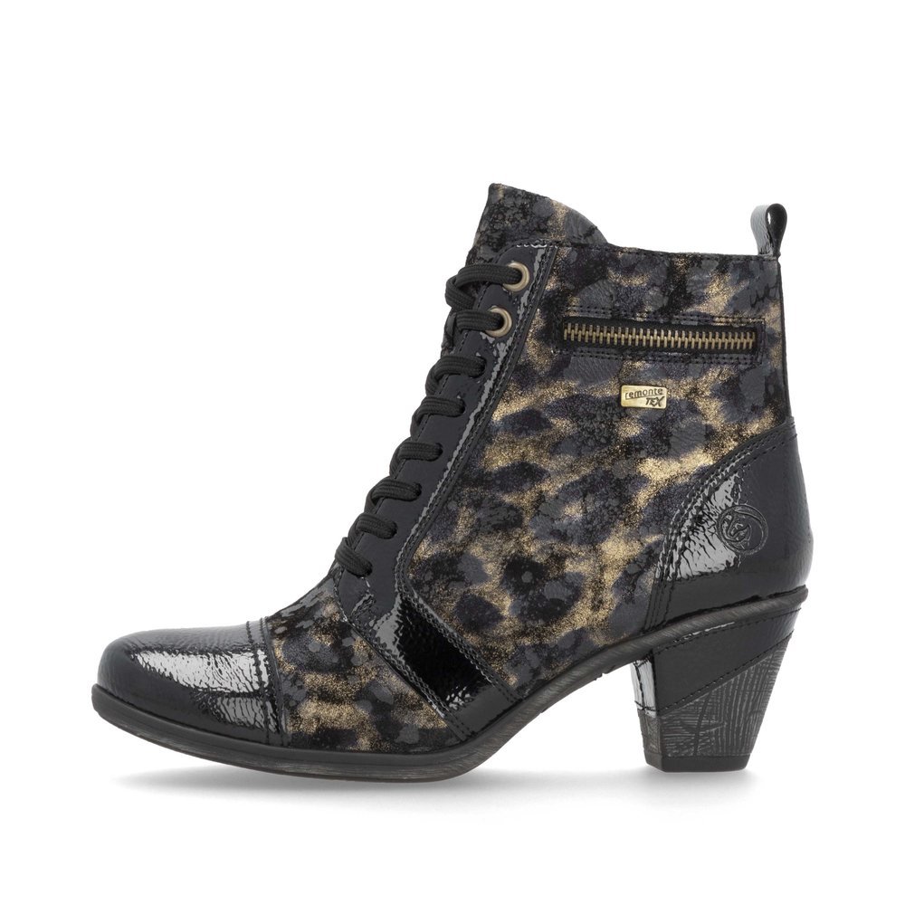 Black remonte women´s ankle boots D8797-91 with remonteTEX technology. Outside of the shoe.