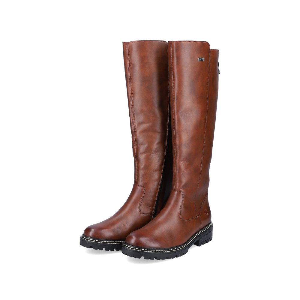 Maroon remonte women´s high boots D0B72-22 with remonteTEX technology. Shoes laterally.