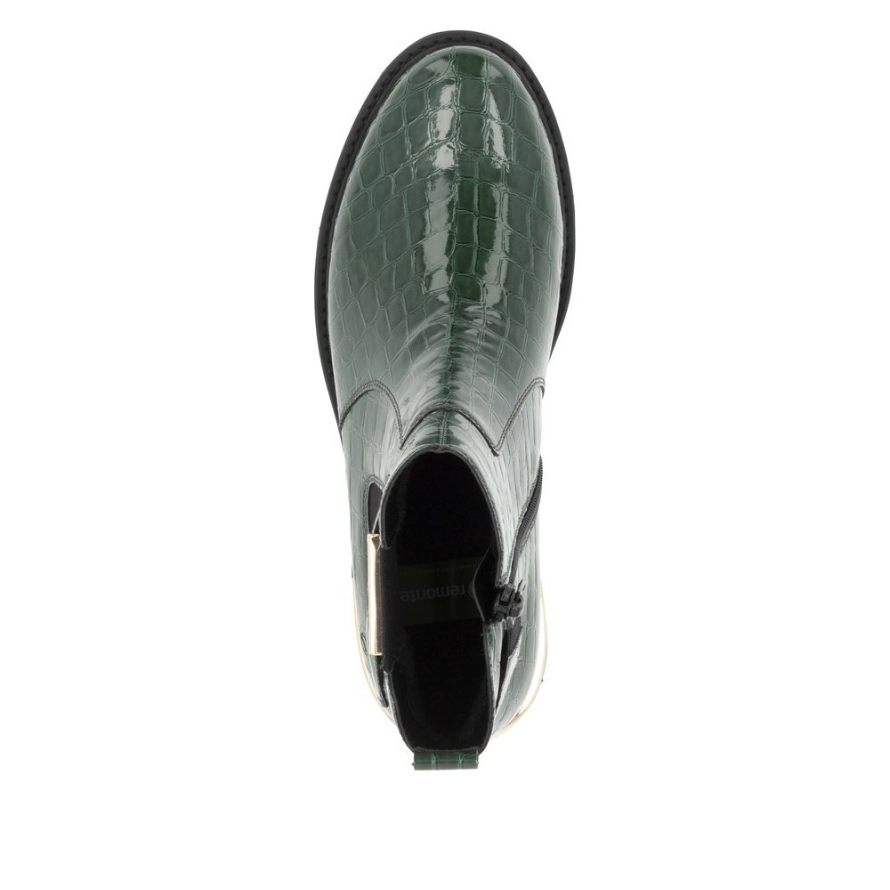 Fir green remonte women´s Chelsea boots D8684-54 with a golden decorative element. Shoe from the top.