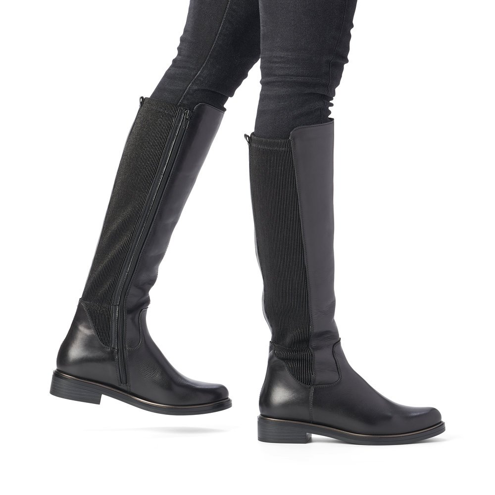 Bottes à tige haute remonte noires femme D8371-01 avec fermeture éclair. Chaussure au pied.