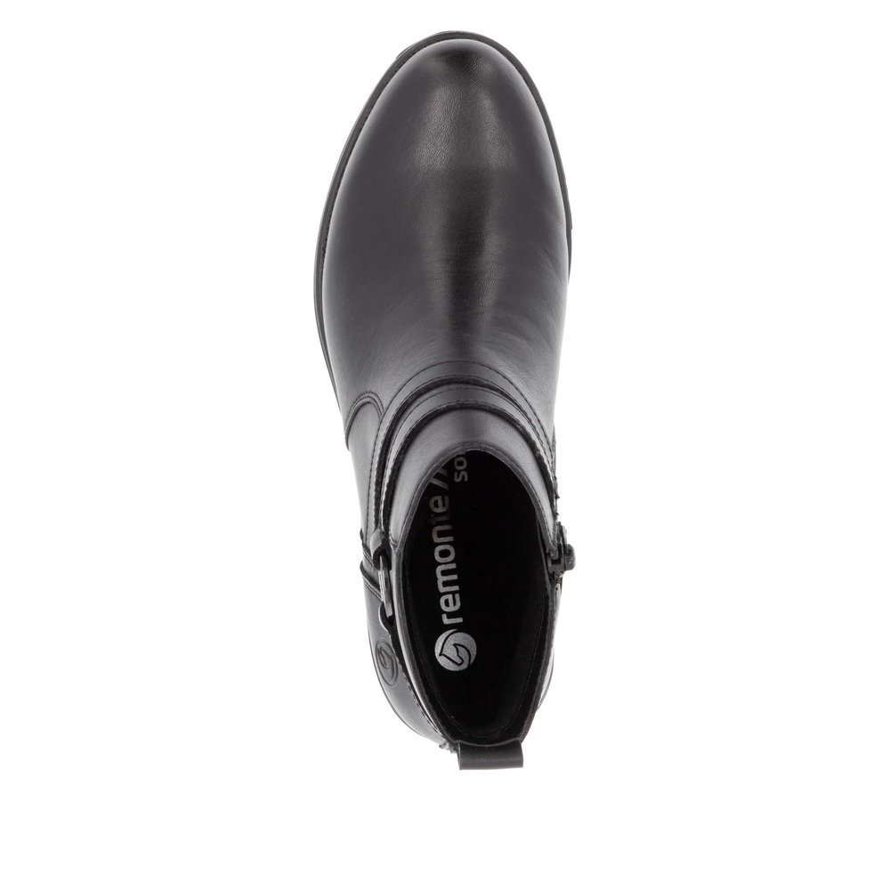 Nachtschwarze remonte Damen Stiefeletten D0F77-00 mit Schmuck-Element. Schuh von oben.