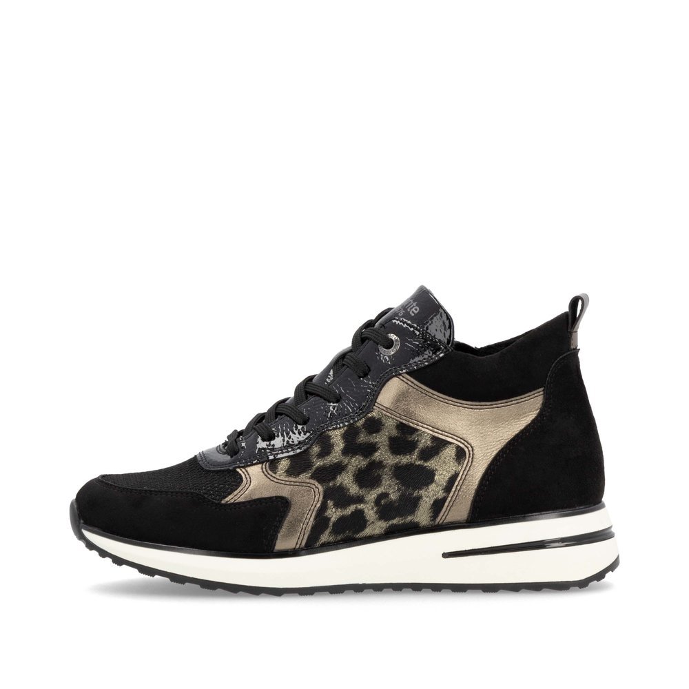 Night black remonte women´s sneakers D1G71-03 with animal print as well as a zipper. Outside of the shoe.