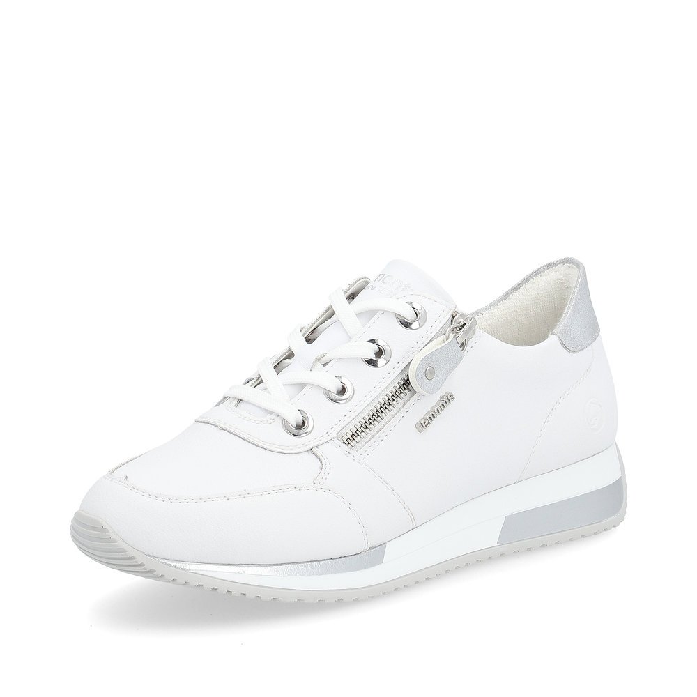 White remonte women´s sneakers D0H11-80 with zipper and a soft exchangeable footbed. Shoe laterally.