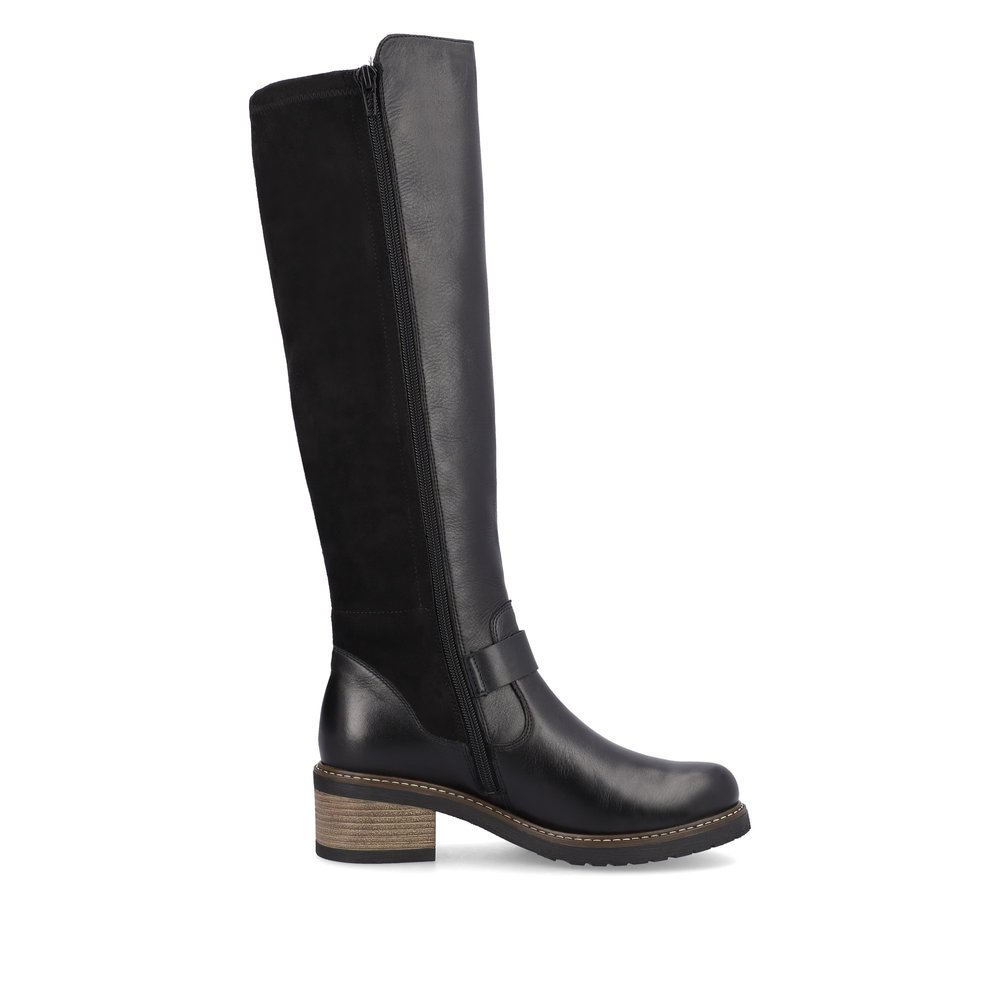 Jet black remonte women´s high boots D1A73-01 with a round decorative buckle. Shoe inside.