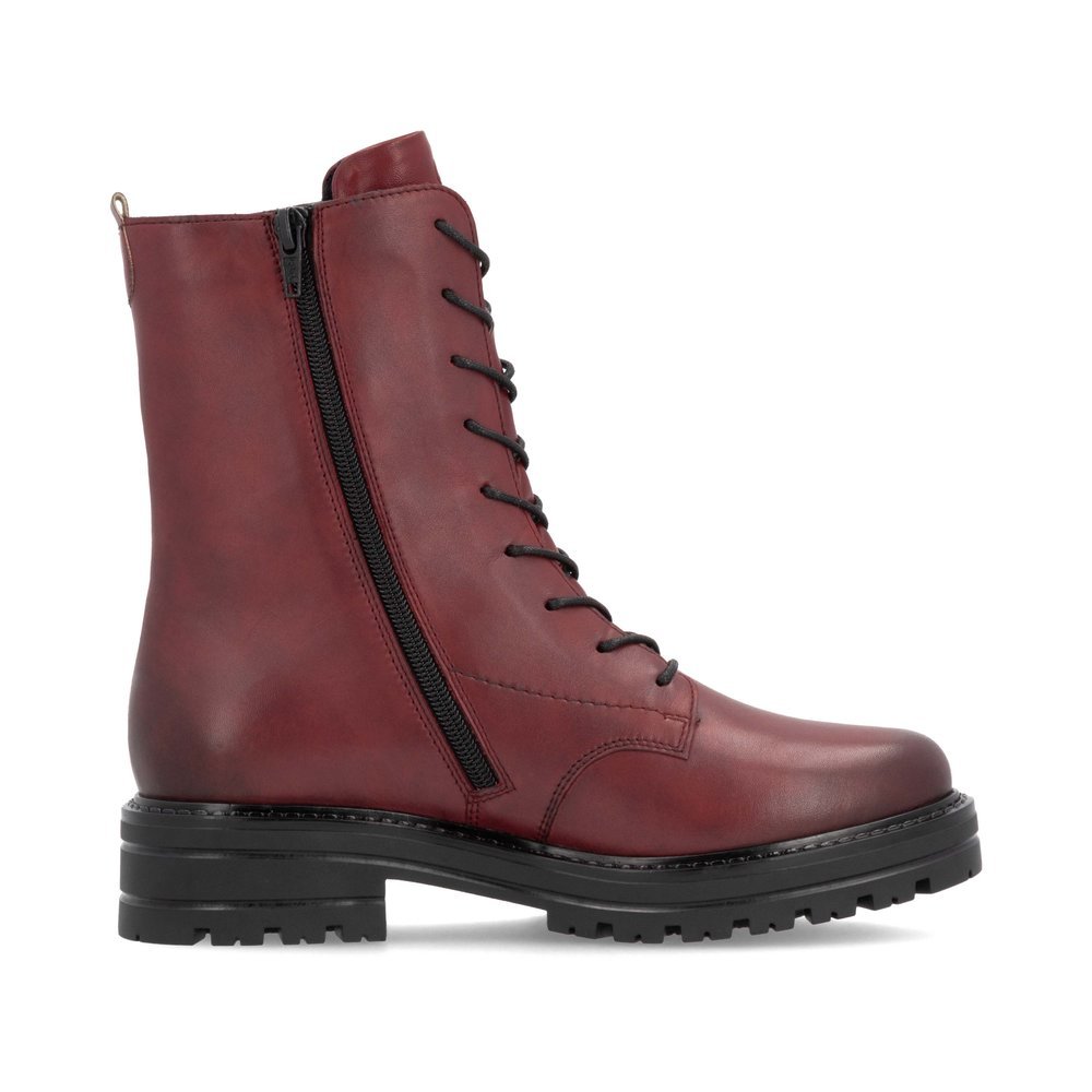 Red remonte women´s biker boots D2278-36 with a zipper as well as comfort width G. Shoe inside.