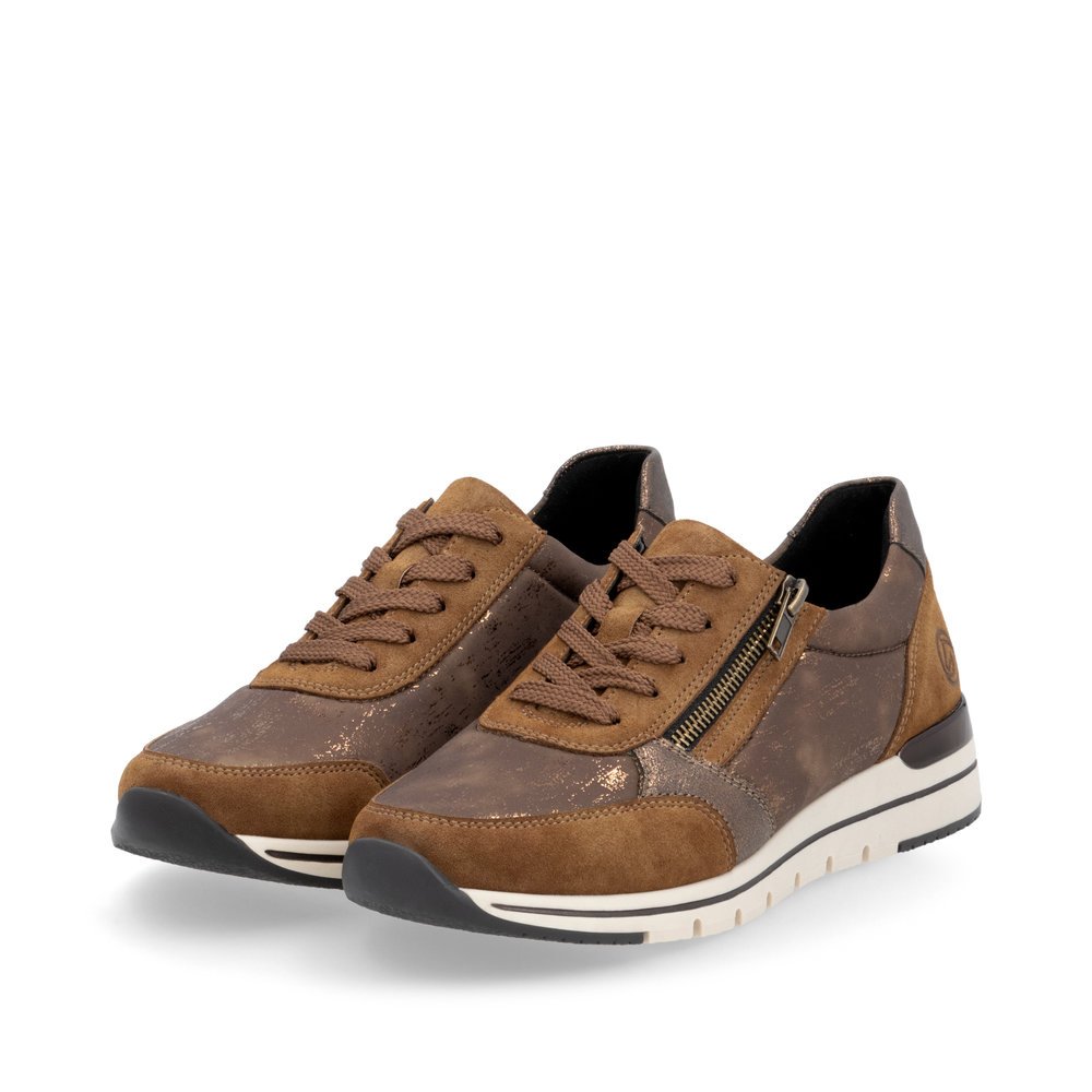 Brown remonte women´s sneakers R6700-22 with a zipper as well as comfort width G. Shoes laterally.