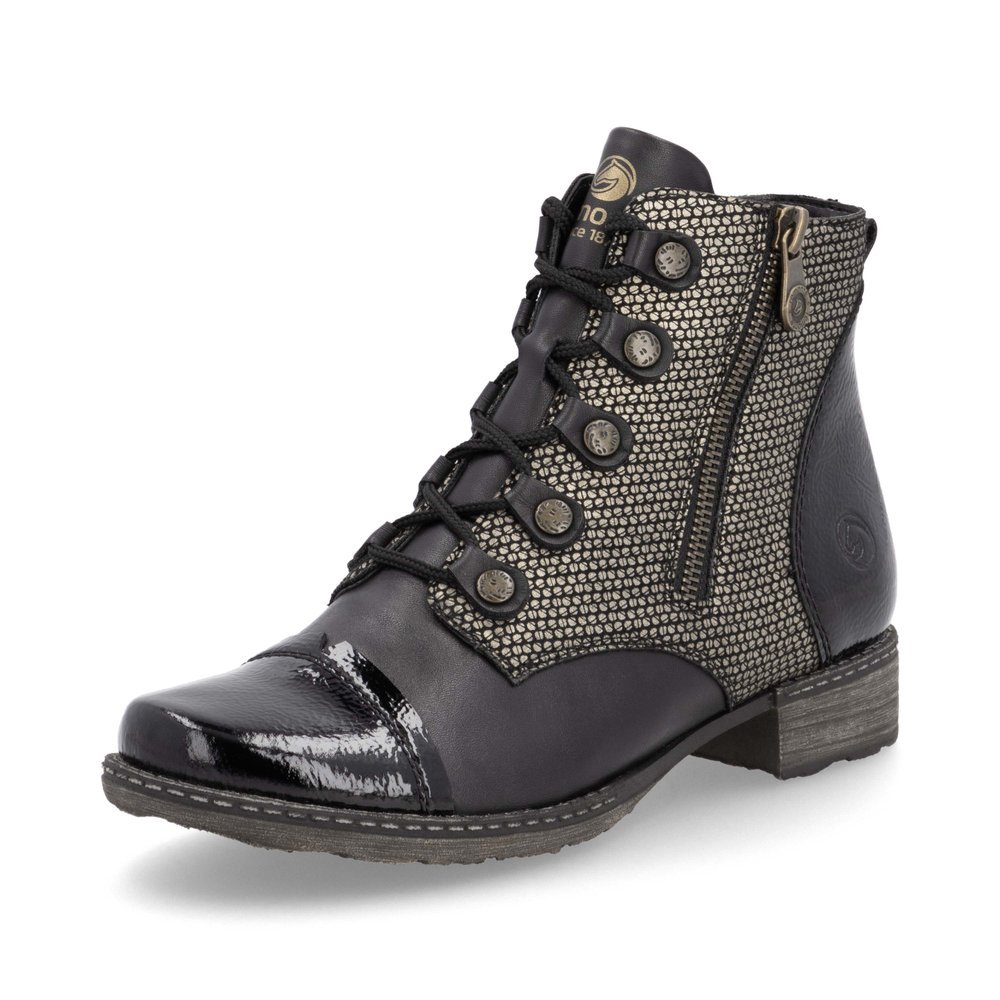 Night black remonte women´s ankle boots D4391-03 with a vintage-look eyelets. Shoe laterally.