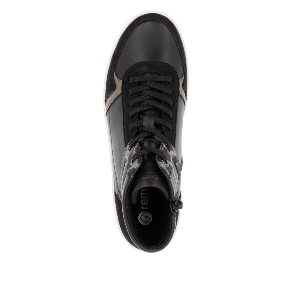 Asphalt black remonte women´s sneakers D0J71-03 with animal print as well as zipper. Shoe from the top.