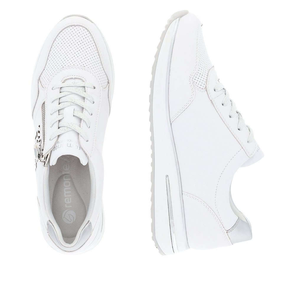 White remonte women´s sneakers D1G00-80 with zipper and cut-outs on the side. Shoe from the top, lying.