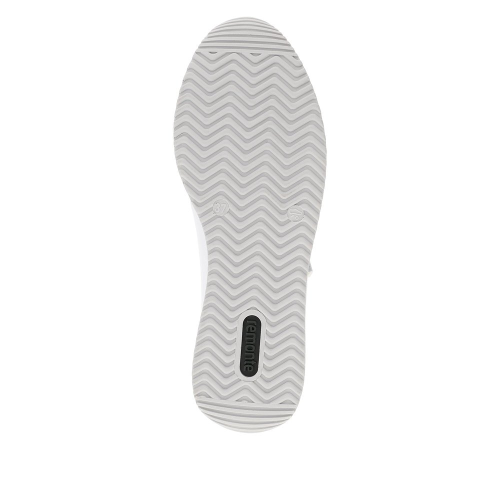White remonte women´s sneakers D0H11-80 with zipper and a soft exchangeable footbed. Outsole of the shoe.