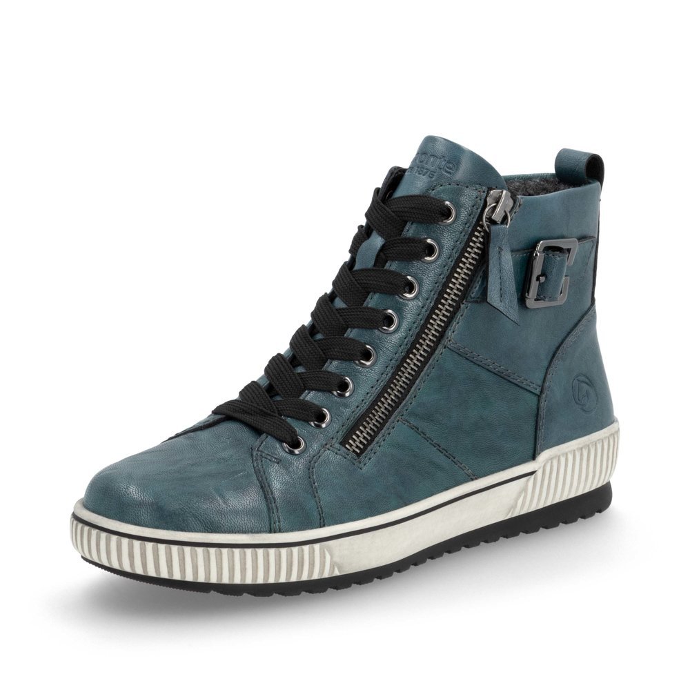 Teal remonte women´s lace-up boots D0777-12 with a decorative buckle. Shoe laterally.