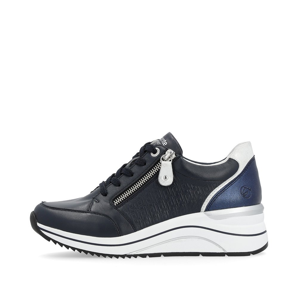Navy blue remonte women´s sneakers D0T03-14 with a zipper and extra width H. Outside of the shoe.