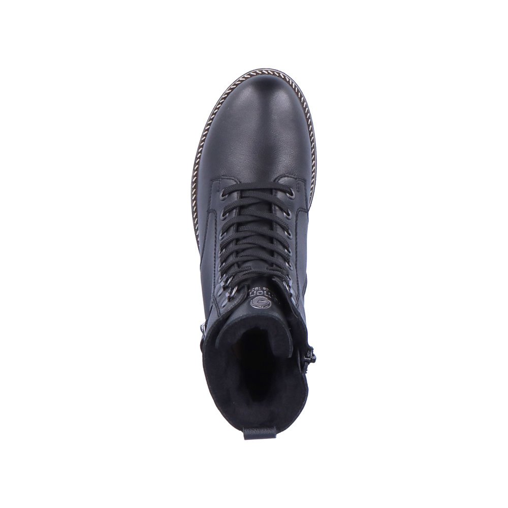 Urban black remonte women´s biker boots D8475-01 with remonteTEX technology. Shoe from the top.