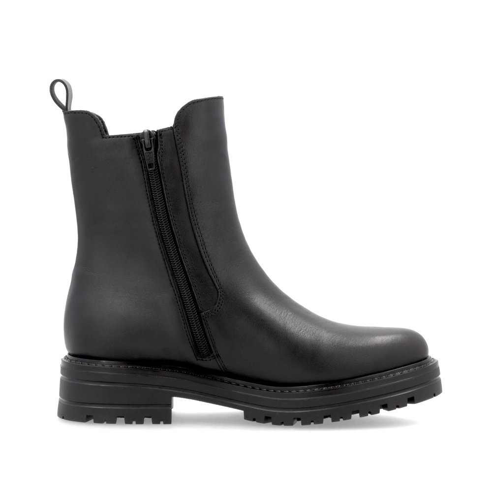 Black remonte women´s Chelsea boots D2286-03 with zipper as well as comfort width G. Shoe inside.