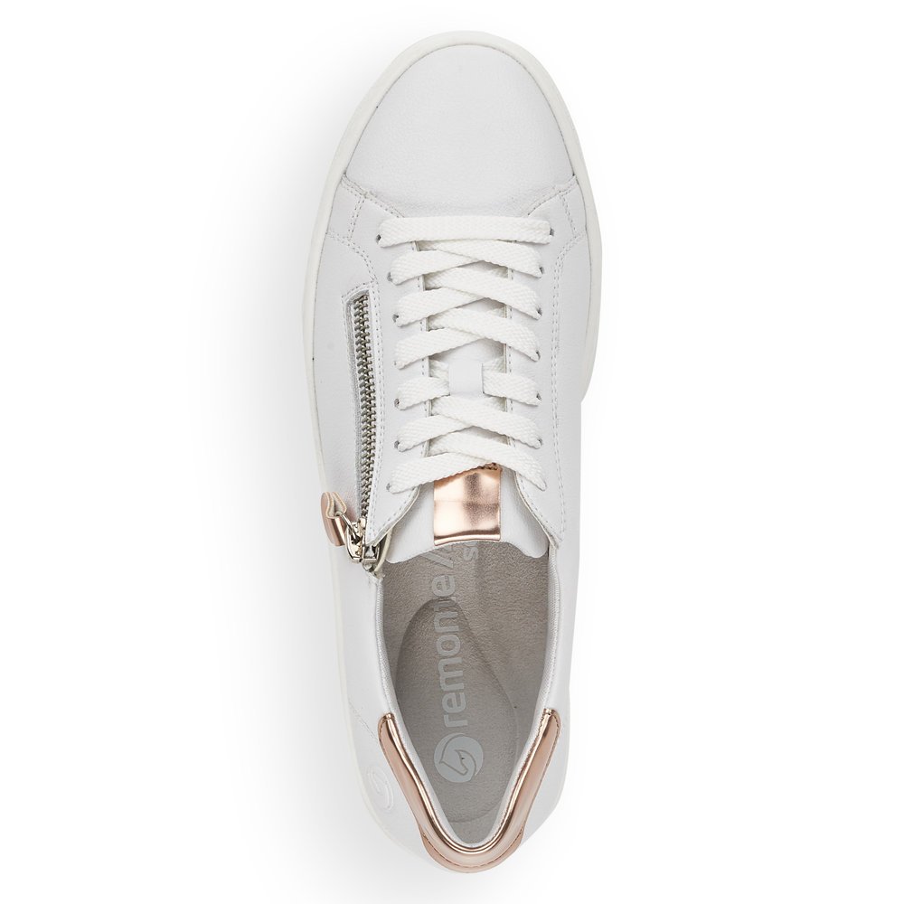 Classy white remonte women´s sneakers D0903-81 with a zipper and comfort width G. Shoe from the top.