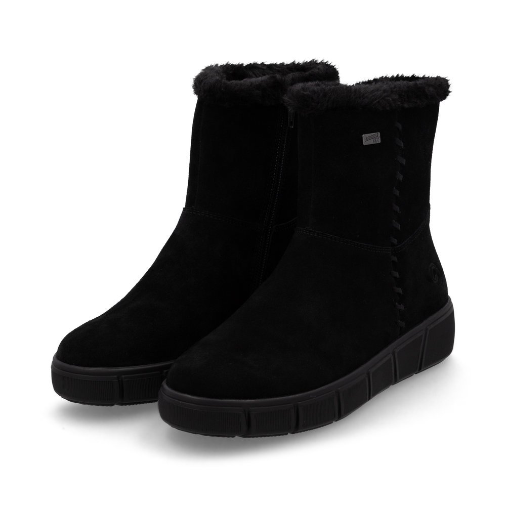 Jet black remonte women´s ankle boots D1T75-02 with remonteTEX technology. Shoes laterally.