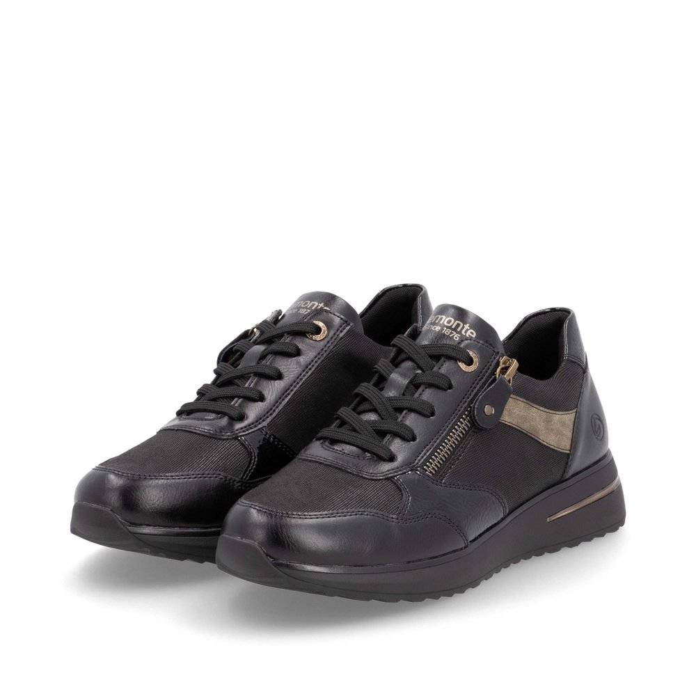 Black vegan remonte women´s sneakers D1G08-03 with zipper as well as padded insole. Shoes laterally.