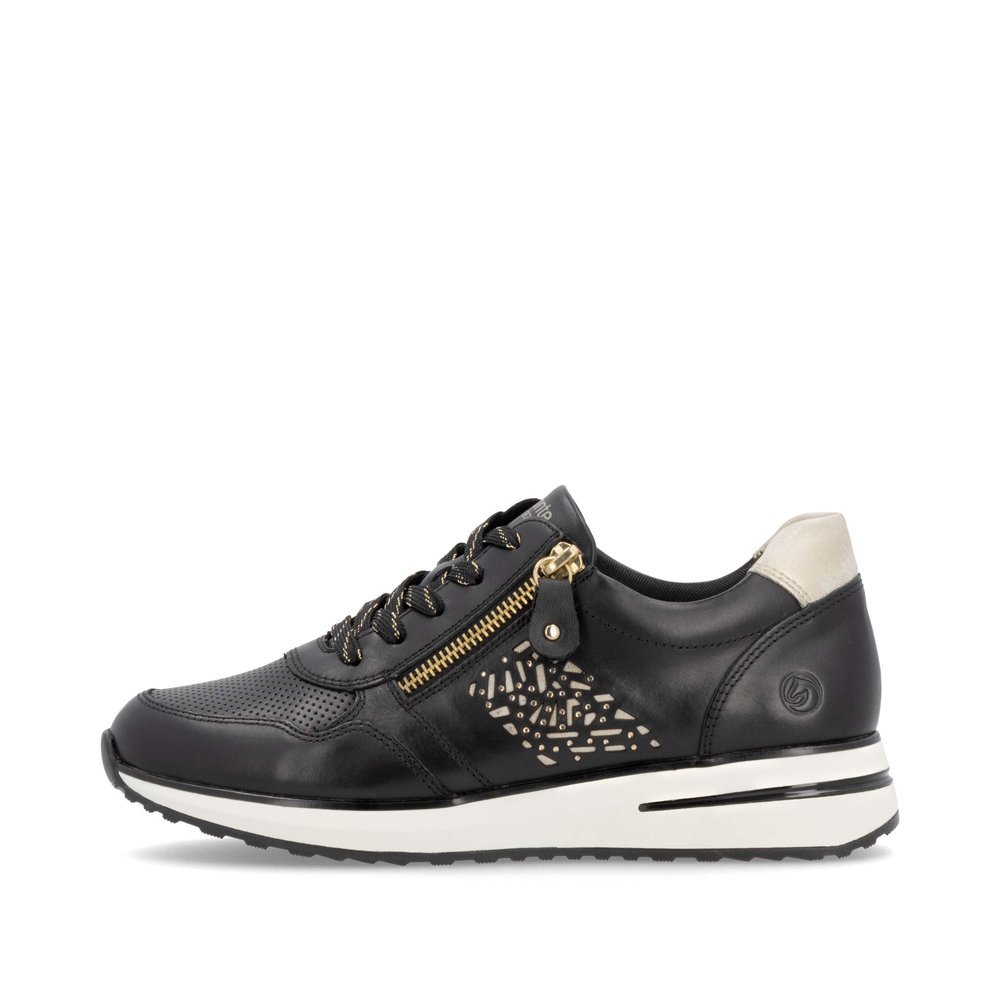 Black remonte women´s sneakers D1G00-03 with a stylish cut-outs as well as a zipper. Outside of the shoe.