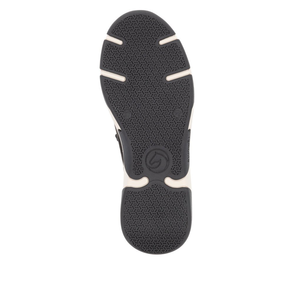 Chaussons remonte noirs végétaliens pour femme D1S02-03. Semelle extérieure de la chaussure.