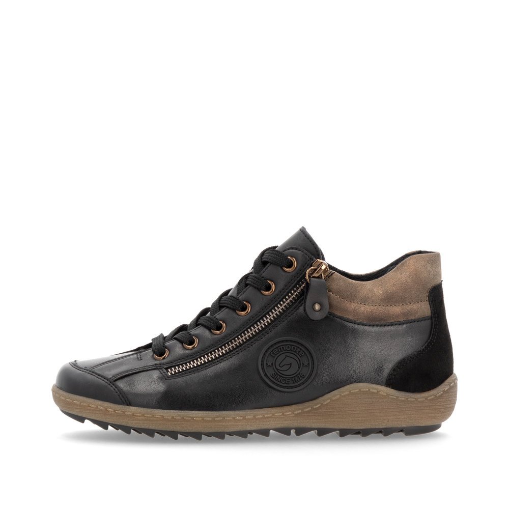 Black remonte women´s lace-up shoes R1477-03 with a black logo as well as a zipper. Outside of the shoe.