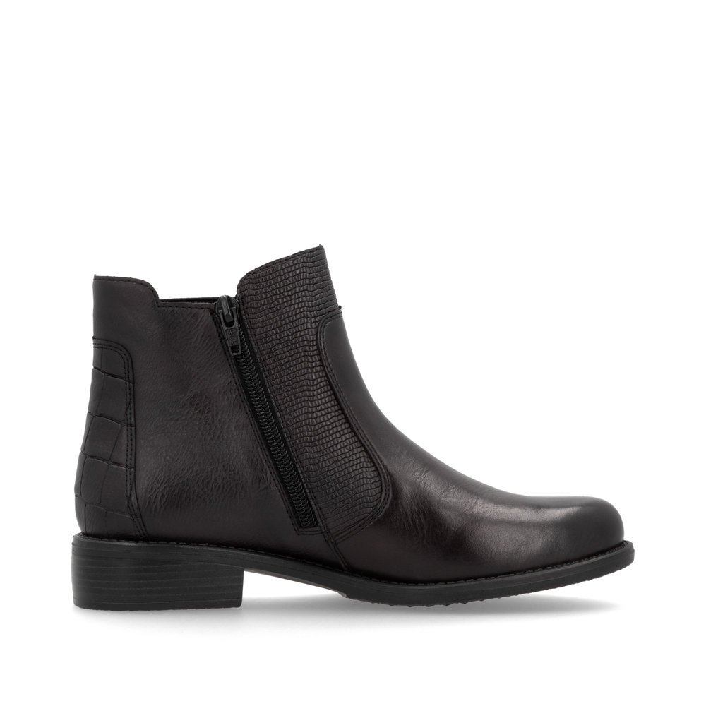 Brown remonte women´s Chelsea boots D0F70-26 with zipper as well as a padded insole. Shoe inside.