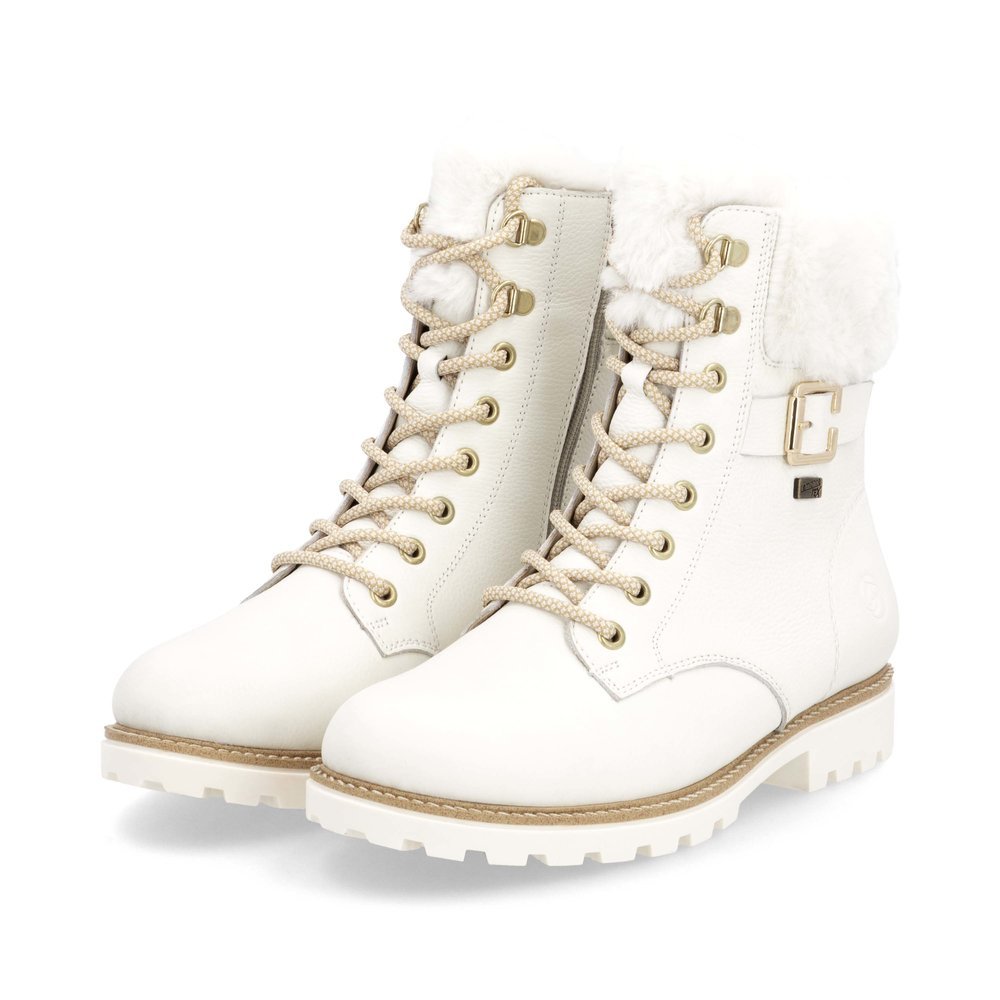 Bottes à lacets remonte blanches femme D8481-80 avec membrane remonteTEX. Chaussures inclinées sur le côté.