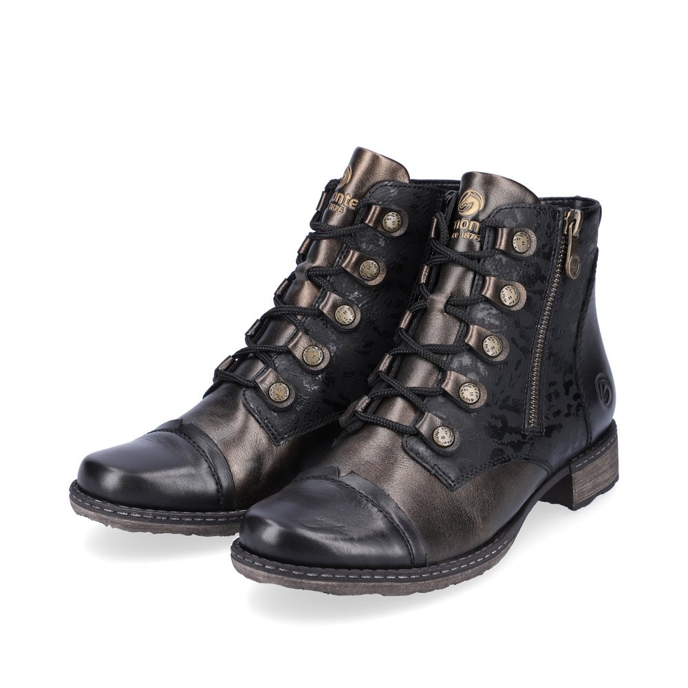 Bottines remonte noires femme D4391-02 avec oeillets d'aspect vintage. Chaussures inclinées sur le côté.