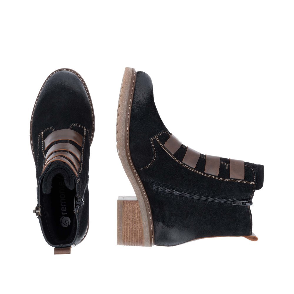 Urban black remonte women´s ankle boots D1A76-03 with remonteTEX technology. Shoe from the top, lying.