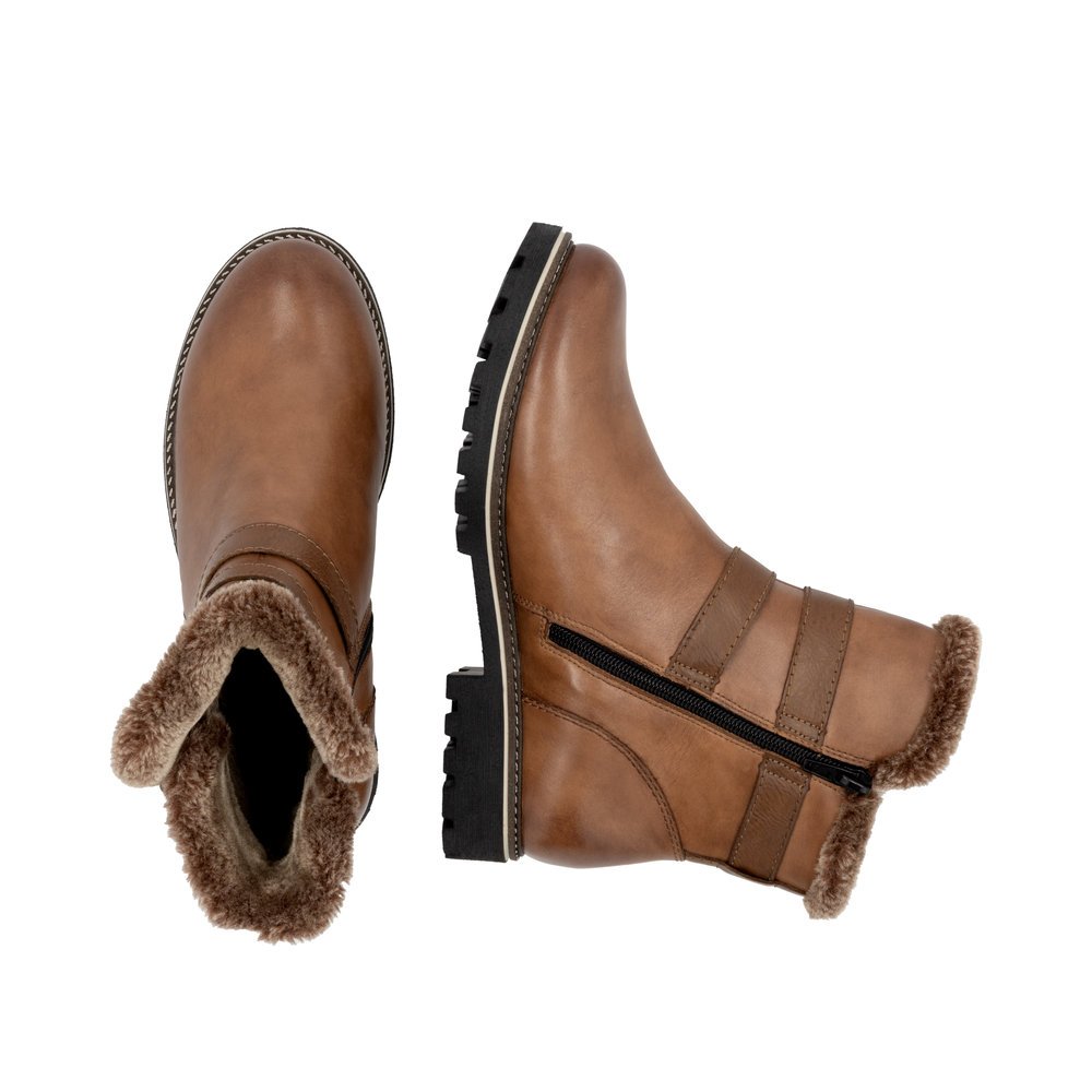 Fox brown remonte women´s ankle boots D8484-24 with remonteTEX technology. Shoe from the top, lying.