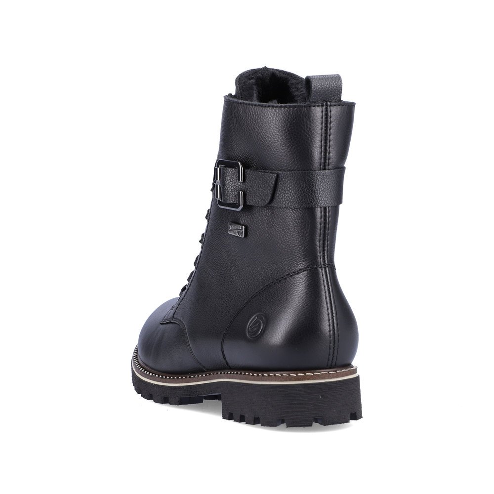 Urban black remonte women´s biker boots D8475-01 with remonteTEX technology. Shoe from the back.