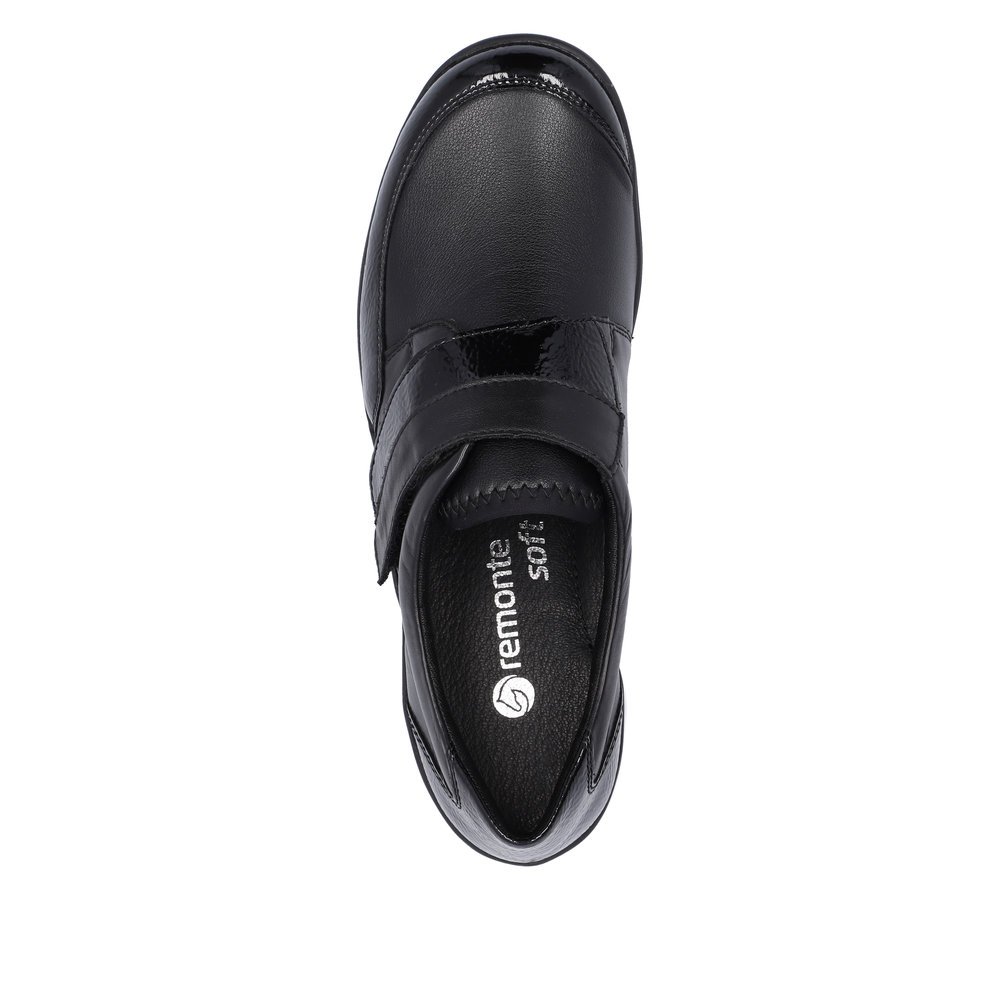 Chaussons remonte noirs pour femme R7600-04 avec fermeture velcro. Chaussure vue de dessus.