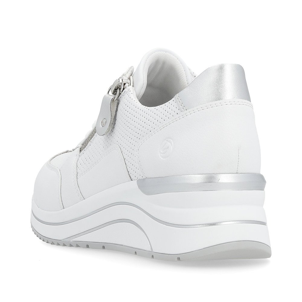 White remonte women´s sneakers D0T06-80 with zipper and extra width H. Shoe from the back.