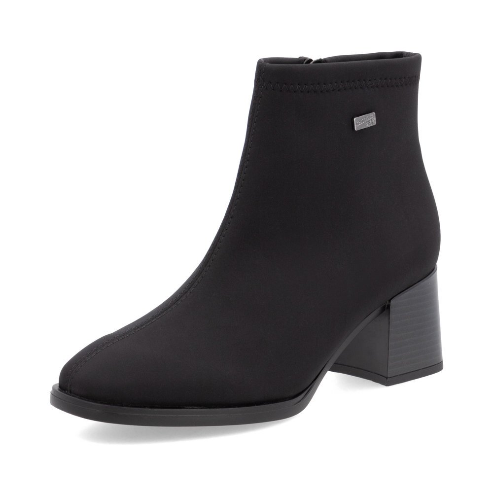 Jet black remonte women´s ankle boots D0V77-00 with remonteTEX technology. Shoe laterally.