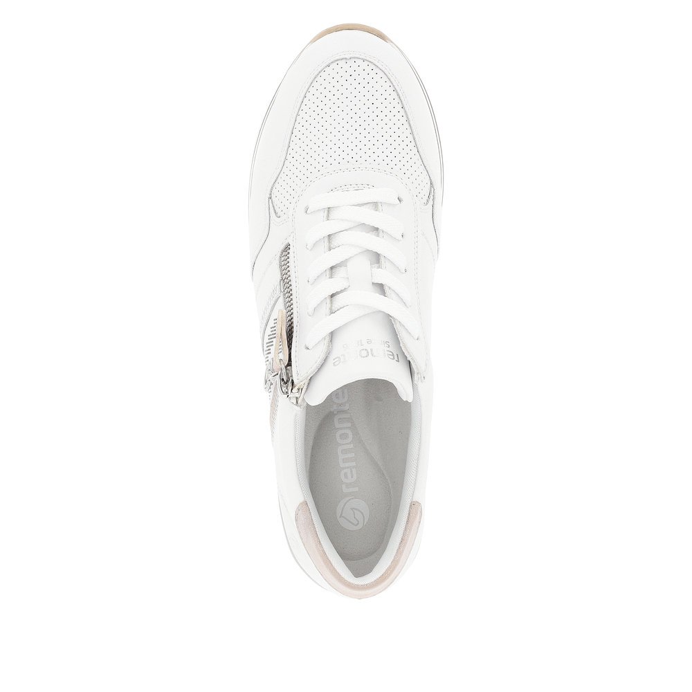White remonte women´s sneakers D1318-80 with a zipper and decorative stitching. Shoe from the top.