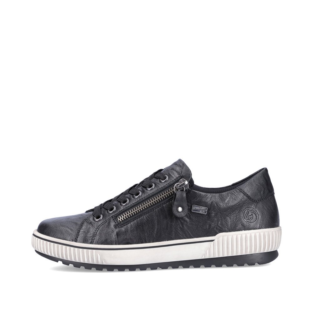 Asphalt black remonte women´s lace-up shoes D0700-00 with remonteTEX technology. Outside of the shoe.