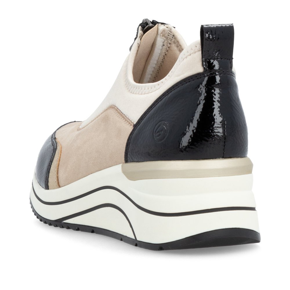 Beige vegan remonte women´s sneakers D0T08-60 with zipper as well as extra width H. Shoe from the back.