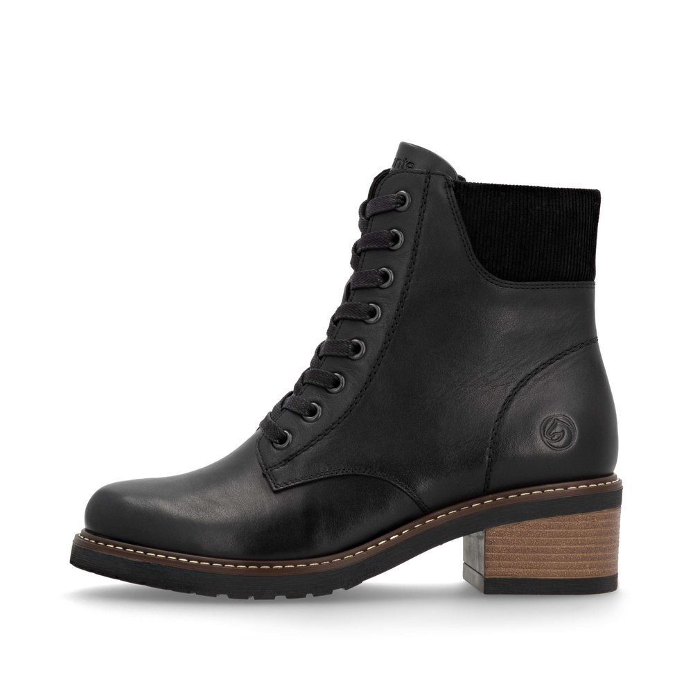 Bottes à lacets remonte noires pour femme D1A70-00 avec fermeture éclair. Côté extérieur de la chaussure.