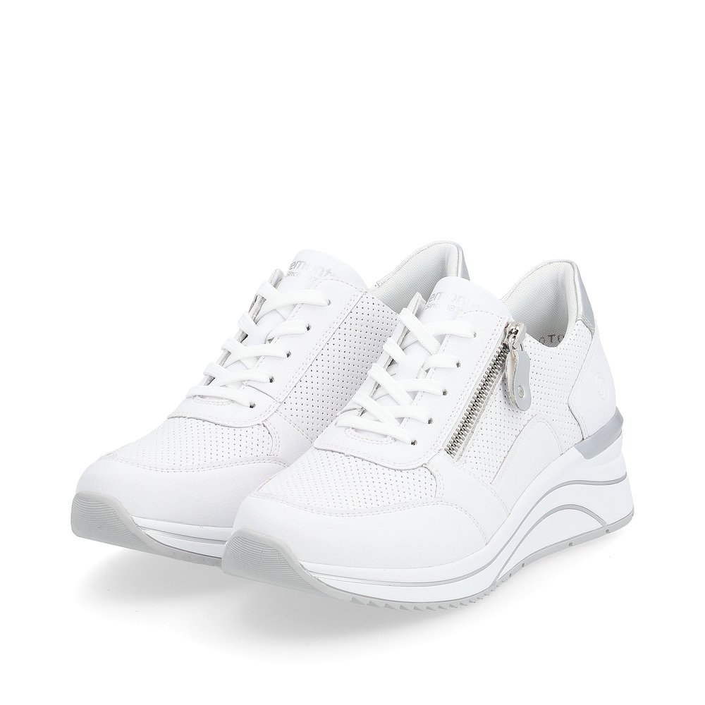 White remonte women´s sneakers D0T06-80 with zipper and extra width H. Shoes laterally.